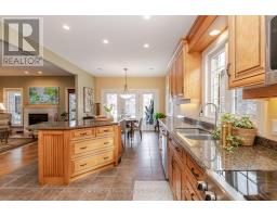 27 NORTH POINTE DRIVE - 12