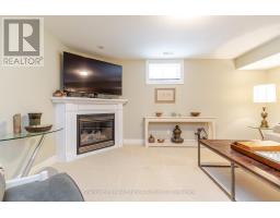 27 NORTH POINTE DRIVE - 30