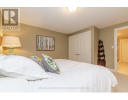 27 NORTH POINTE DRIVE - 35