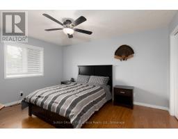 194 NORWOOD COURT - 18