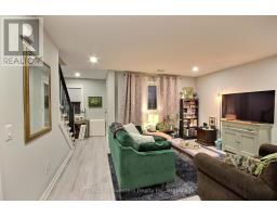 35 - 287 CHAPEL HILL DRIVE - 5