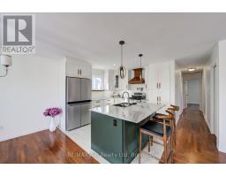 29 DUNSFORD CRESCENT - 11