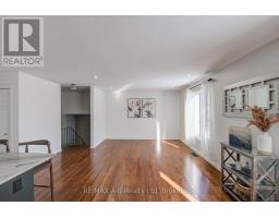 29 DUNSFORD CRESCENT - 15