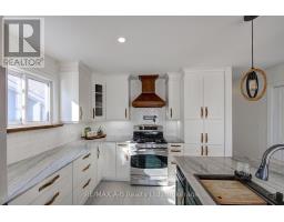 29 DUNSFORD CRESCENT - 17