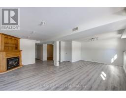 29 DUNSFORD CRESCENT - 28