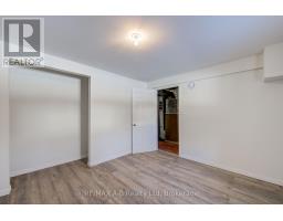 29 DUNSFORD CRESCENT - 35