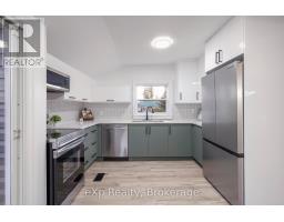 385 ELM STREET W - 17