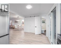 385 ELM STREET W - 23