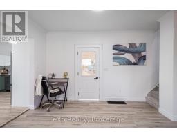 385 ELM STREET W - 27