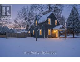 385 ELM STREET W - 3