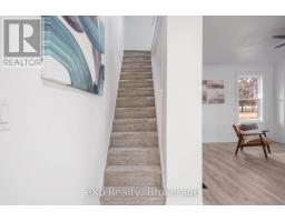 385 ELM STREET W - 31