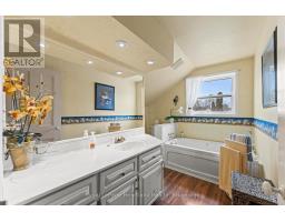 57 HURON STREET - 29