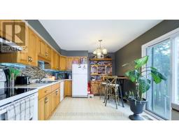 49 WELLINGTON STREET W - 12