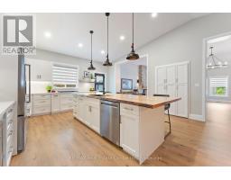 1283 SWAN STREET - 14