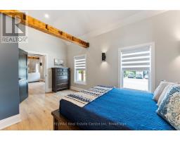 1283 SWAN STREET - 32