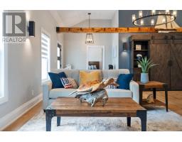 1283 SWAN STREET - 7