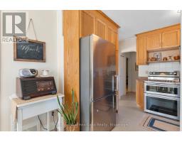 366 EDWARD STREET - 12