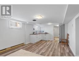 366 EDWARD STREET - 33