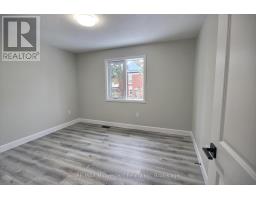 16 ROBERTS STREET N - 9