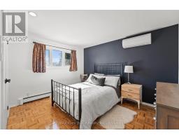 74 INWOOD CRESCENT - 24