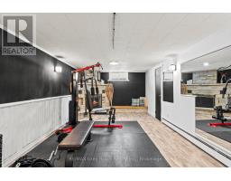 74 INWOOD CRESCENT - 32