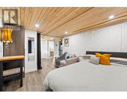 74 INWOOD CRESCENT - 34