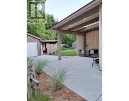 74 INWOOD CRESCENT - 45