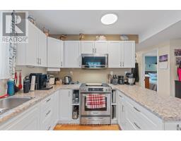 117 MILL STREET - 32