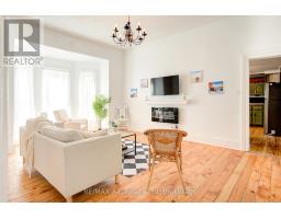 246 WELLINGTON STREET - 22