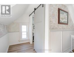 246 WELLINGTON STREET - 40