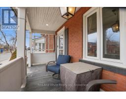 608 ONTARIO STREET - 30