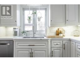 19 HOSSIE TERRACE - 13