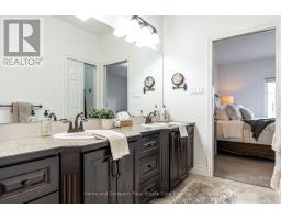 19 HOSSIE TERRACE - 22