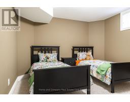 19 HOSSIE TERRACE - 30