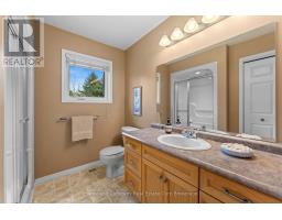 30 CARRIAGE LANE - 20