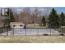 30 CARRIAGE LANE - 31