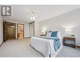 206 - 4 ALBERT STREET - 33