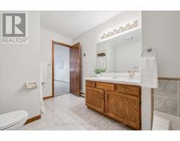 206 - 4 ALBERT STREET - 34