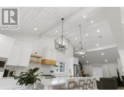 989 NORTHFIELD DRIVE E - 14