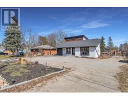 989 NORTHFIELD DRIVE E - 2