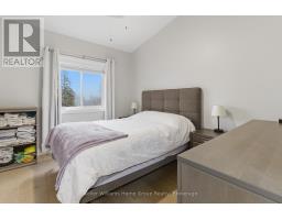 989 NORTHFIELD DRIVE E - 25