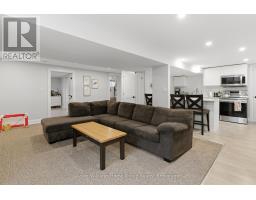 989 NORTHFIELD DRIVE E - 28