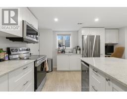 989 NORTHFIELD DRIVE E - 32