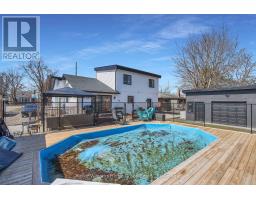 989 NORTHFIELD DRIVE E - 42