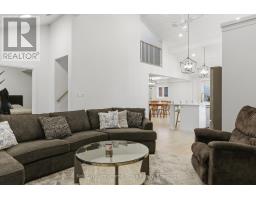 989 NORTHFIELD DRIVE E - 5