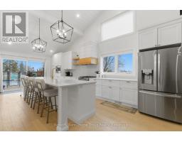 989 NORTHFIELD DRIVE E - 6