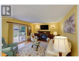 84 FRANKLIN DRIVE - 17