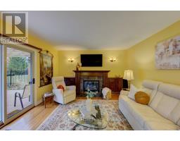 84 FRANKLIN DRIVE - 18