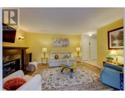 84 FRANKLIN DRIVE - 20