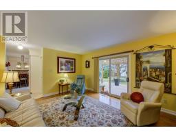 84 FRANKLIN DRIVE - 21